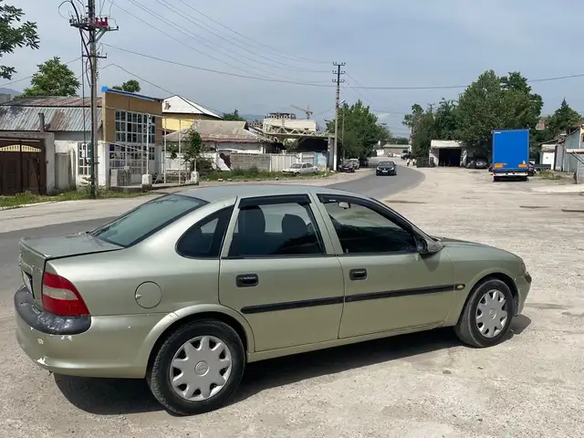 Opel Vectra B 1996