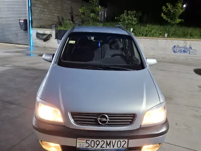 Opel Zafira 2000