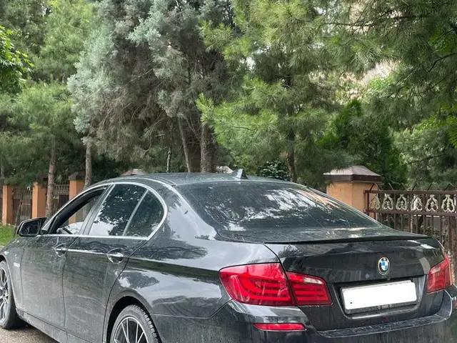 BMW 5 2013