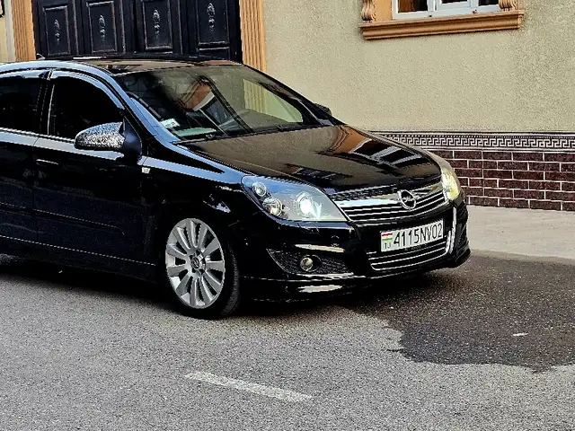 Opel Astra H 2008