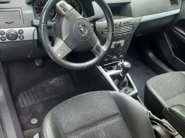 Opel Astra H 2006