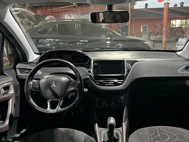 Peugeot 3008 2015