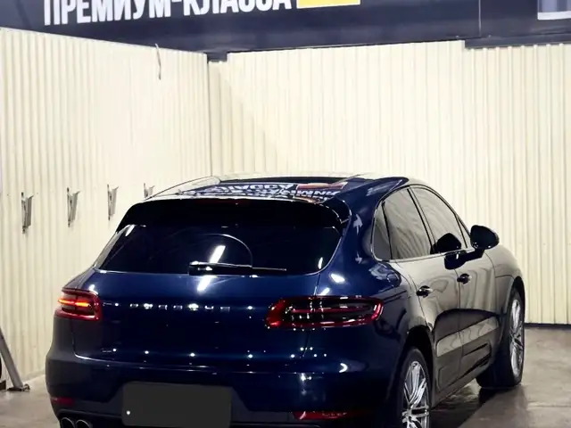 Porsche Macan 2014