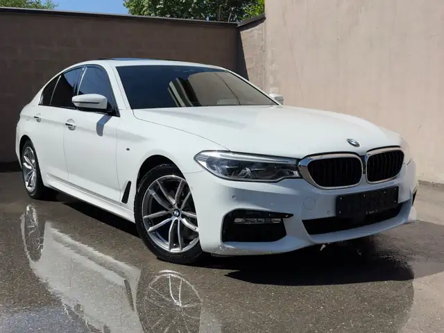 BMW 5 2017