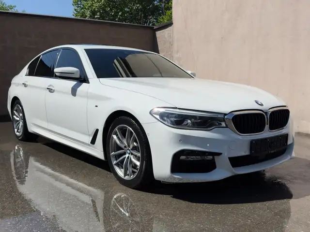 BMW 5 2017