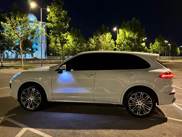 Porsche Cayenne 2017
