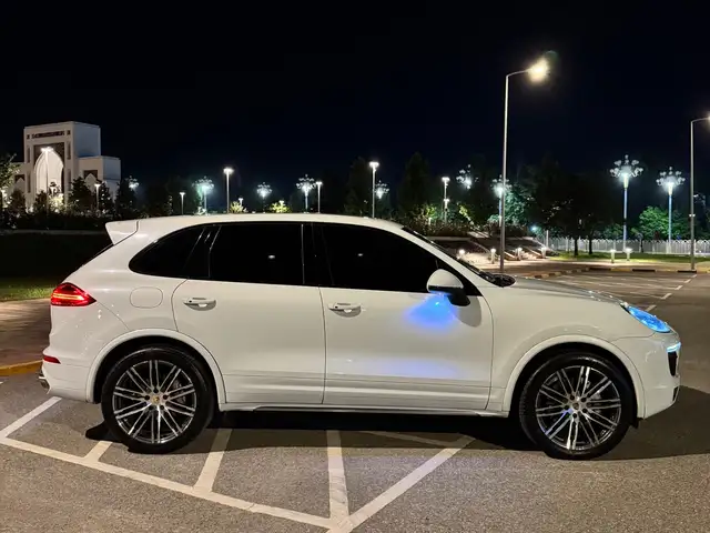 Porsche Cayenne 2017