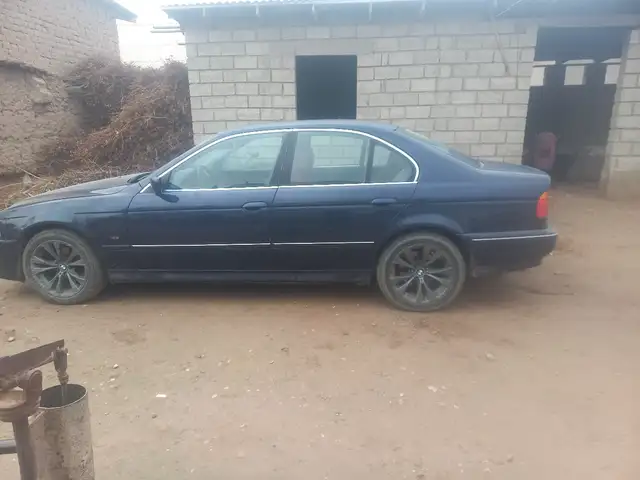 BMW M5 1998