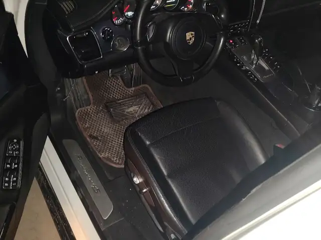 Porsche Panamera 2011