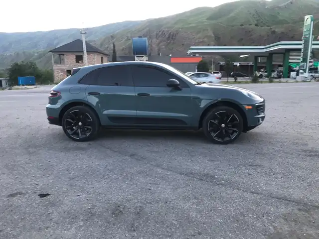 Porsche Macan 2015