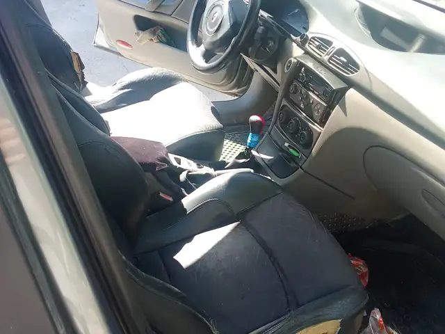 Renault 16 2001