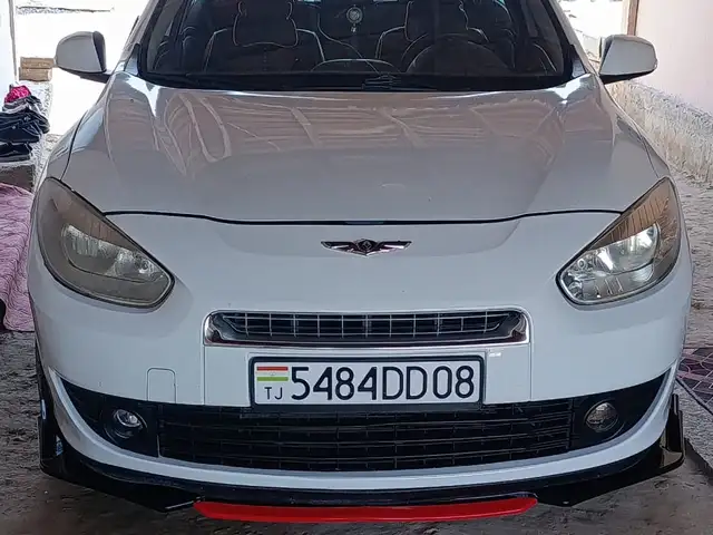 Renault Fluence 2011