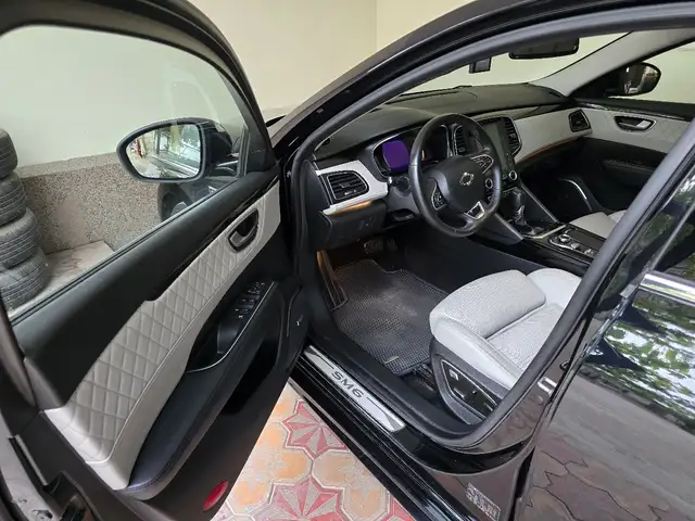 Renault Samsung SM6 2016