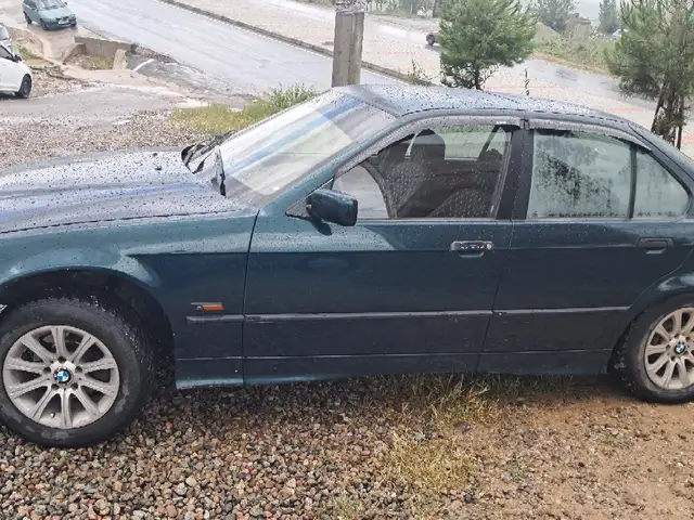 BMW 3 1996