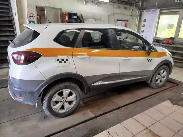 Renault 11 2019
