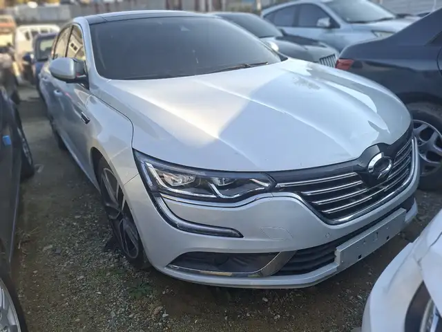 Renault Samsung SM6 2016