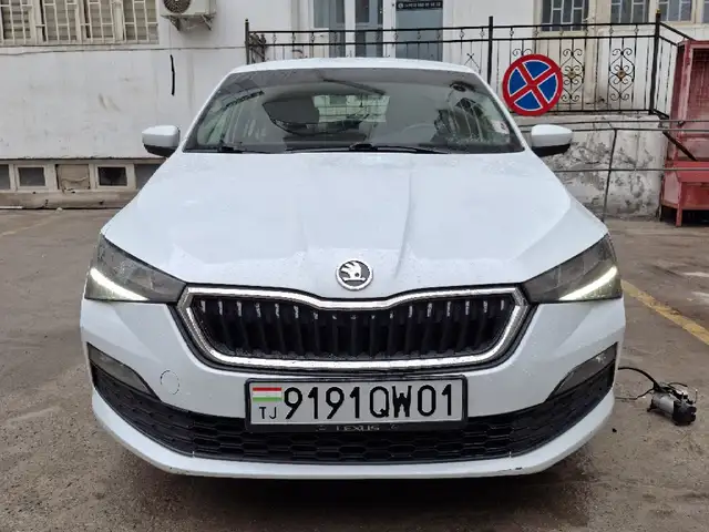 Skoda Rapid 2021