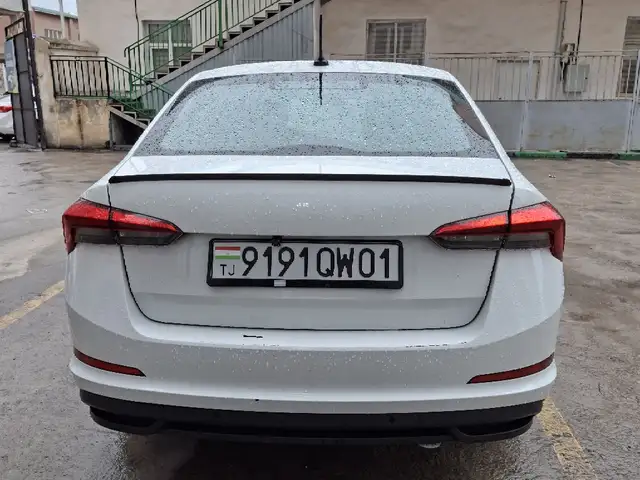 Skoda Rapid 2021