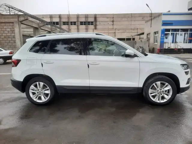 Skoda Karoq 2021