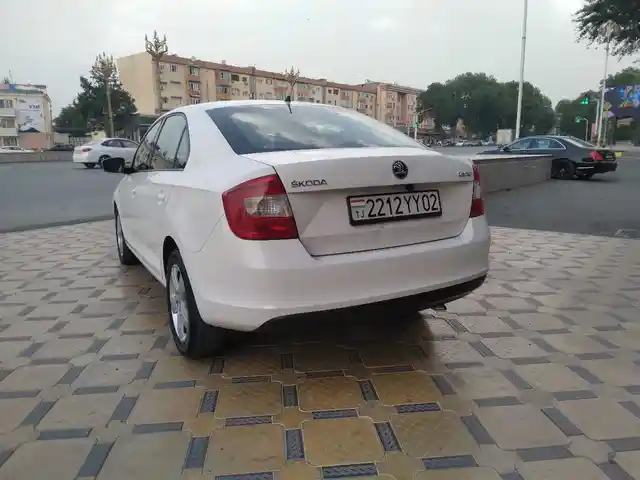 Skoda Rapid 2014