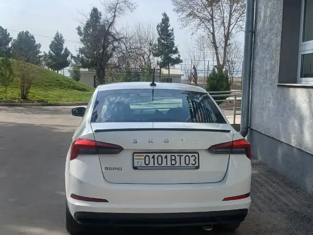Skoda Rapid 2021