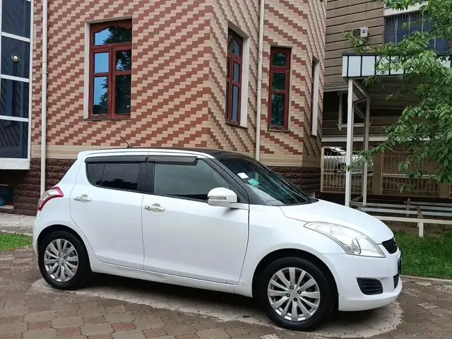 Suzuki Swift 2011