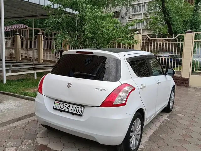 Suzuki Swift 2011