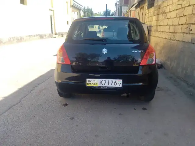 Suzuki Swift 2010