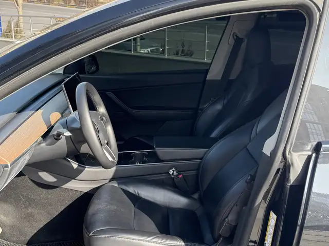 Tesla Model Y 2020