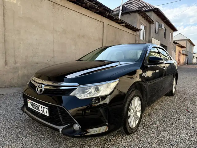 Toyota Camry 2016