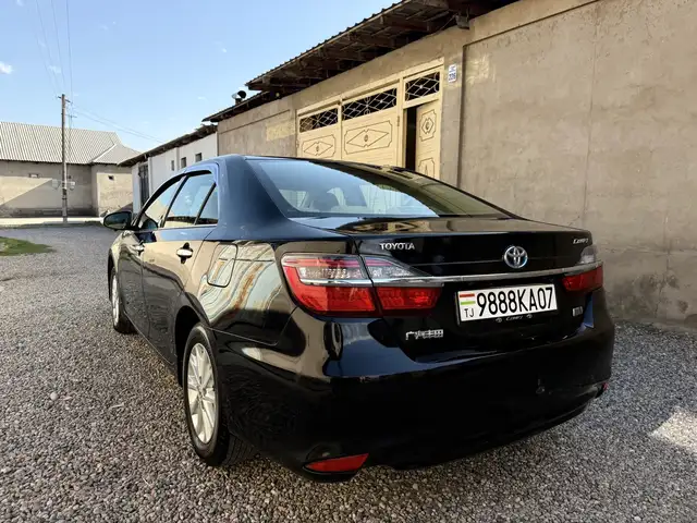 Toyota Camry 2016