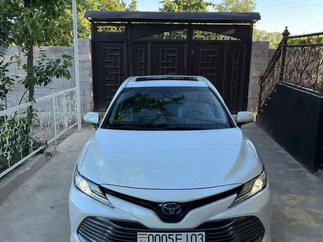 Toyota Camry 2018
