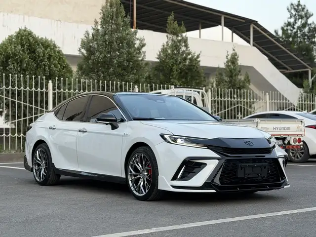 Toyota Camry 2025