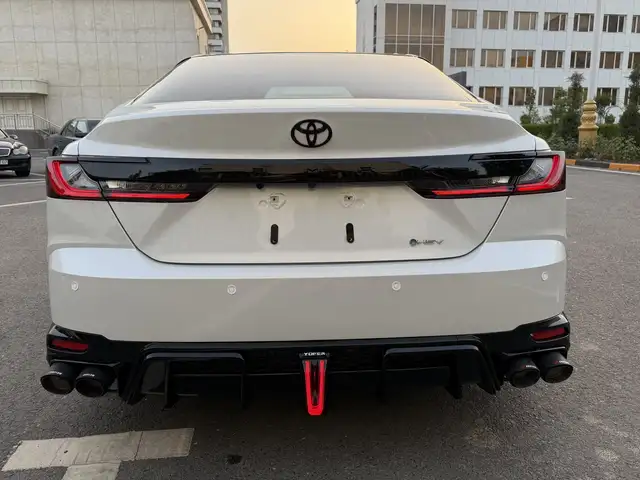 Toyota Camry 2025