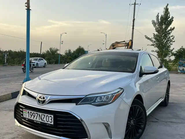 Toyota Avalon 2016