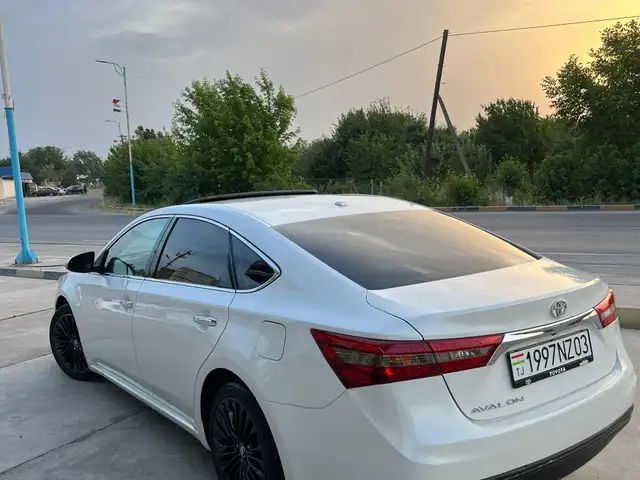 Toyota Avalon 2016