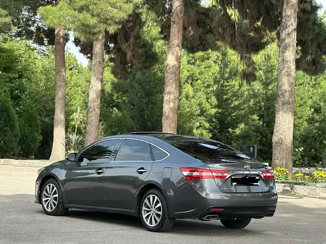 Toyota Avalon 2014