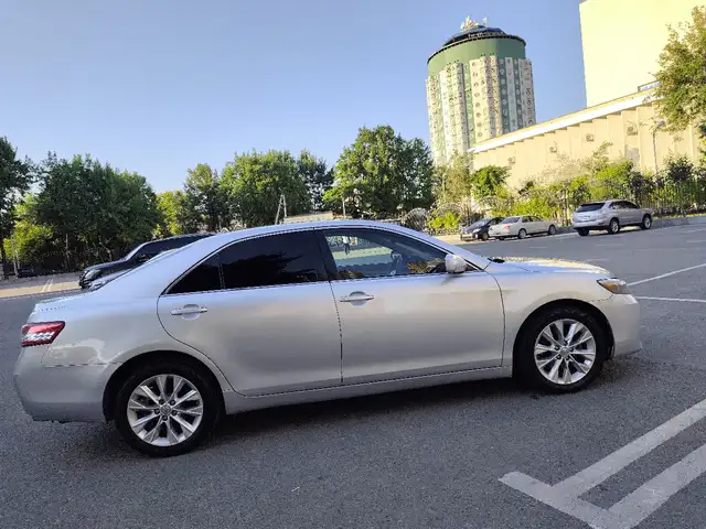Toyota Camry 2011