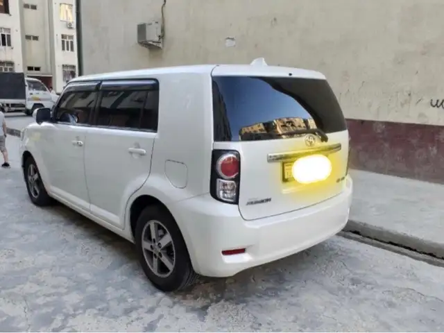 Toyota Rumion 2011