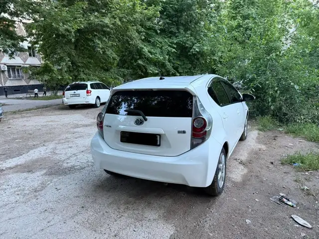 Toyota Aqua 2014