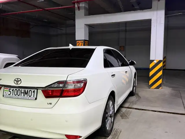 Toyota Camry 2017