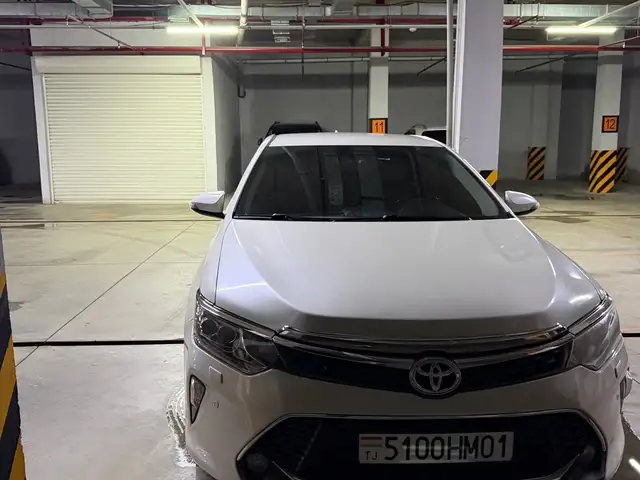 Toyota Camry 2017