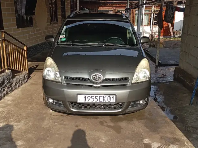 Toyota Corolla Verso 2006