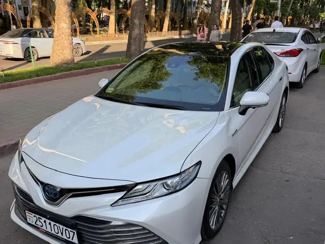 Toyota Camry 2018