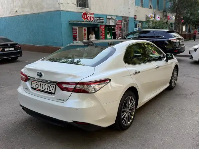 Toyota Camry 2018