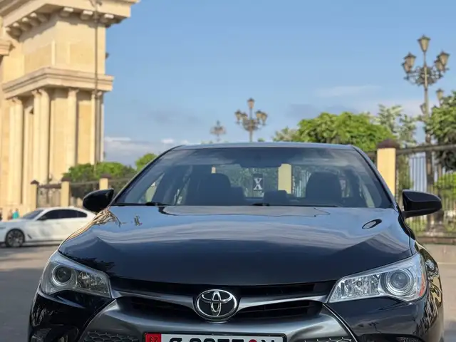 Toyota Camry 2017