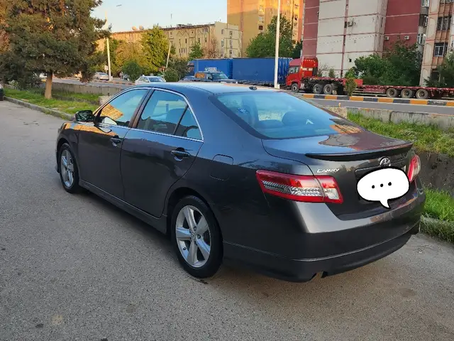 Toyota Camry 2010