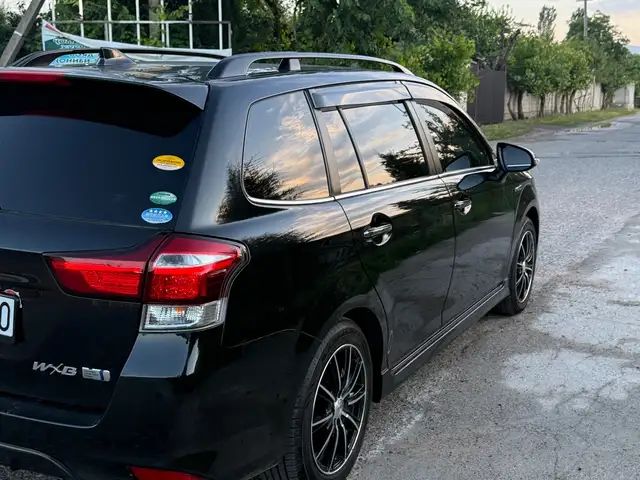 Toyota Fielder 2016