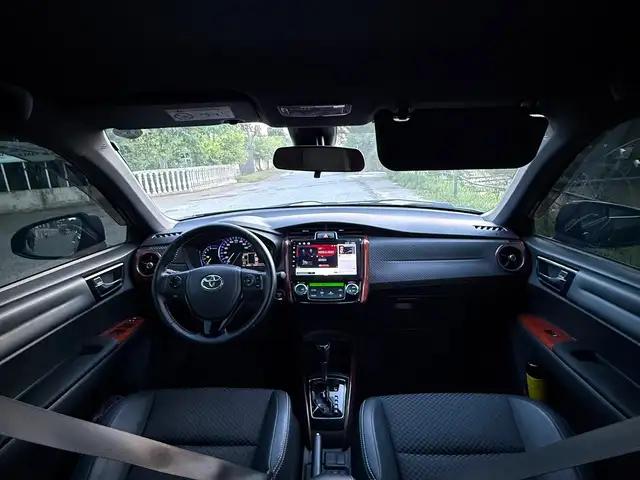 Toyota Fielder 2016