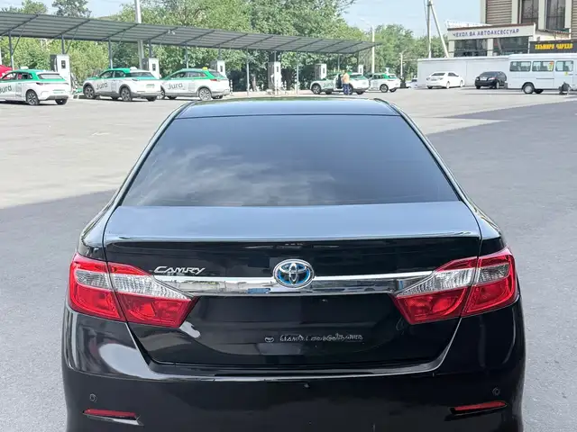 Toyota Camry 2014